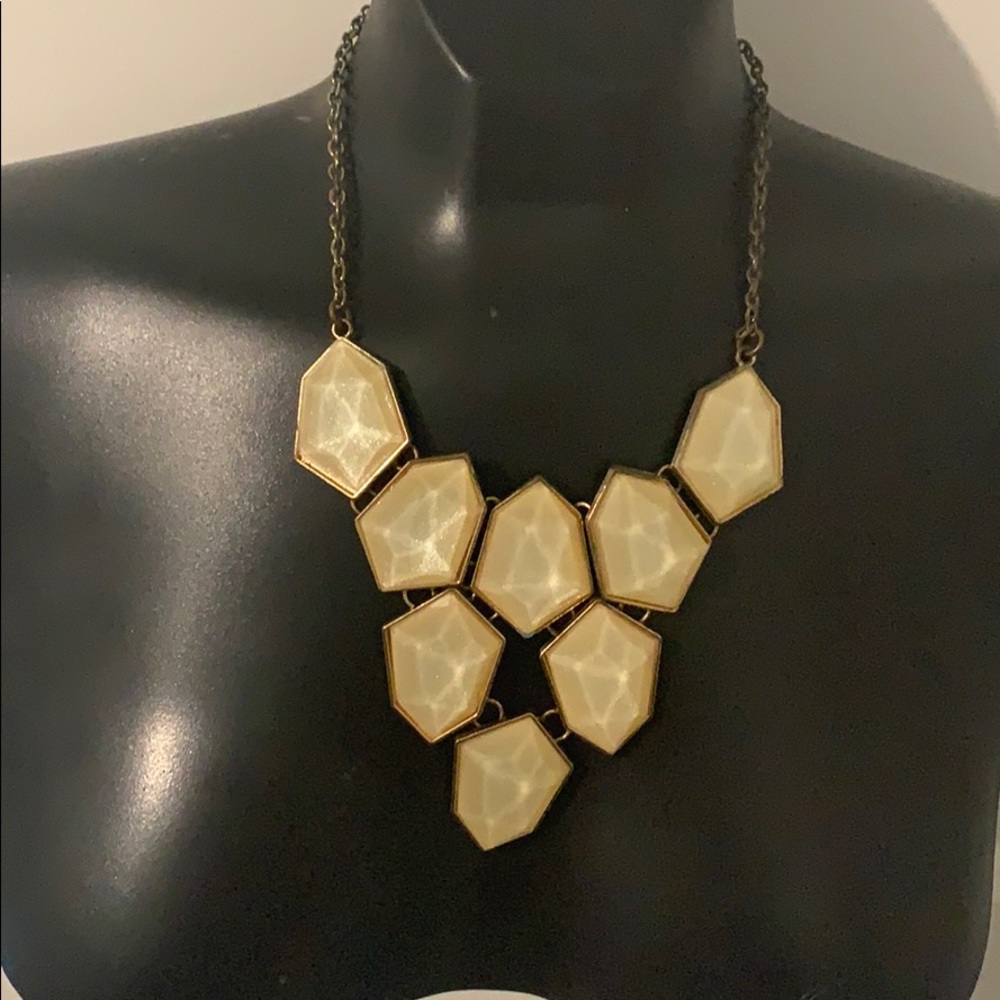 Statement necklace